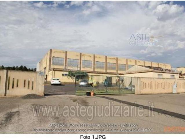 Locale Commerciale in vendita a Sardara, Sardigna/Sardegna