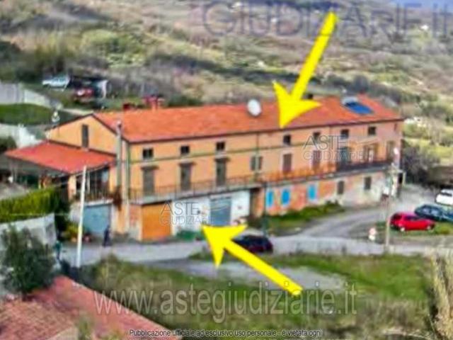 Appartamento in vendita a Montano Antilia, Salerno