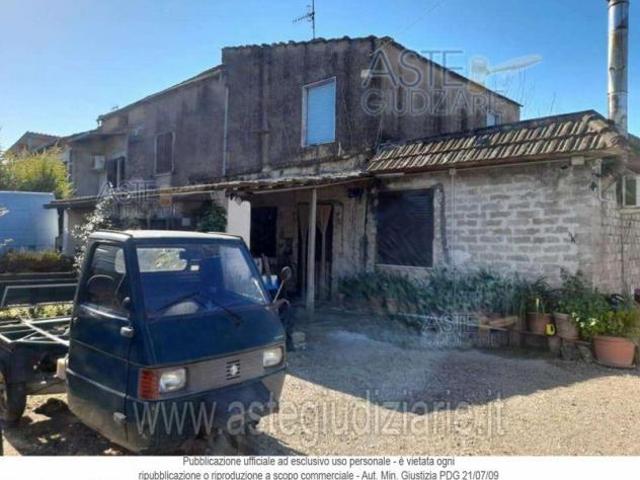 Terreno in vendita a Minturno, Latina