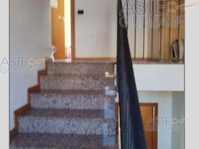 Villa Indipendente in vendita a Casaloldo, Lombardia