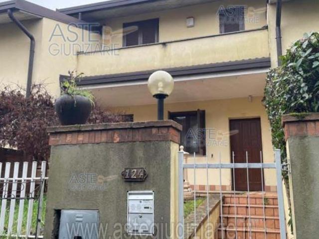 Villa Indipendente in vendita a Casorate Primo, Lombardia