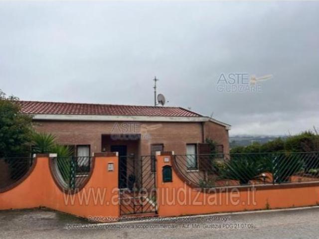 Villa Indipendente in vendita a Marche, Ancona