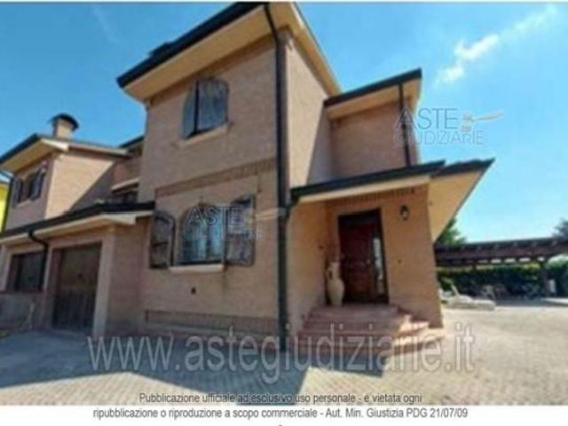 Villa Indipendente in vendita a Unione dei comuni del Sorbara, Bastiglia