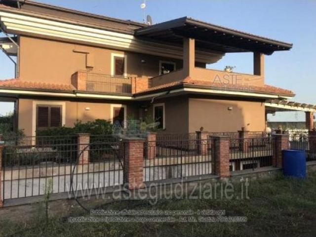 Appartamento in vendita a Viagrande, Catania