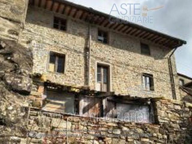 Appartamento in vendita a Uzzano E Castello, Toscana
