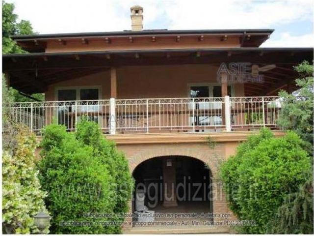 Villa Indipendente in vendita a Cepagatti, Abruzzo