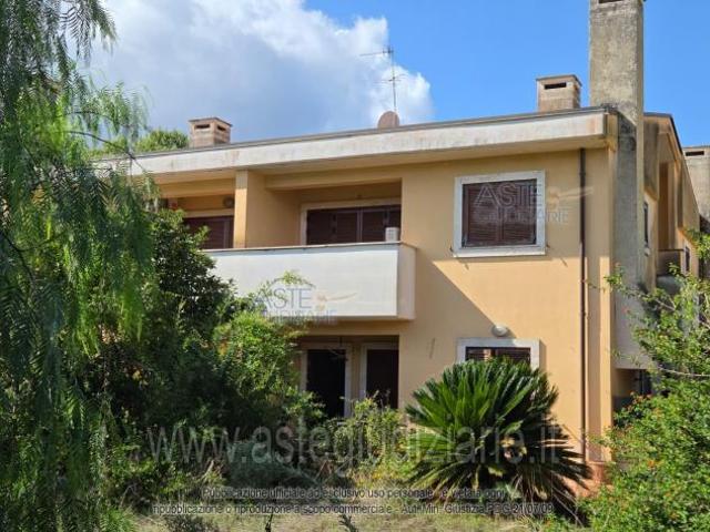 Villa Indipendente in vendita a Borgo Sant'Antonio, Salto Di Fondi