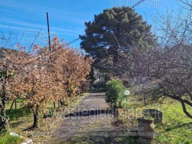 Villa Indipendente in vendita a Pedara, Sicilia