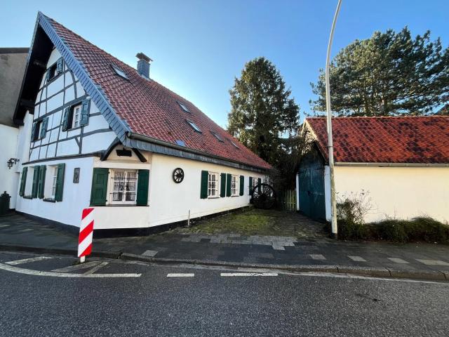 Villa kaufen in Mönchengladbach, Nordrhein-Westfalen