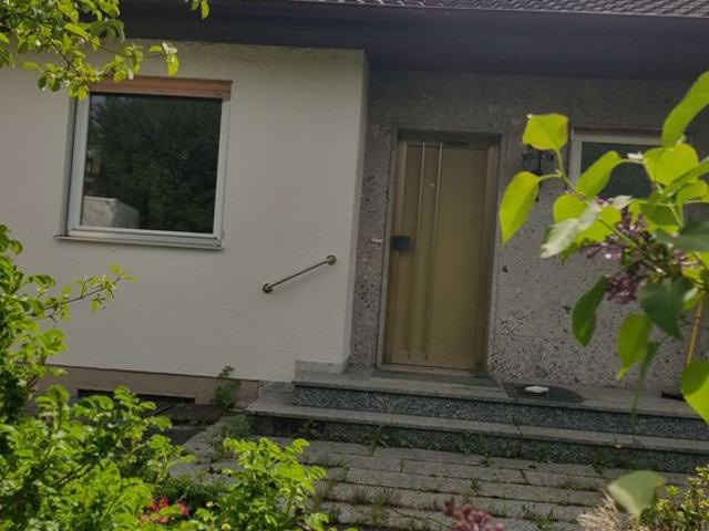 Haus kaufen in Adelshofen, Bayern