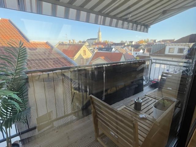 Dachgeschosswohnung kaufen in Bodenheim, Rheinland-Pfalz