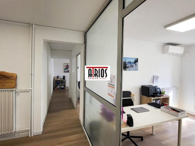Bureau vente à Arrondissement de Toulon, Toulon