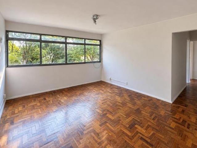 Apartamento venda em SQS 412, Plano Piloto