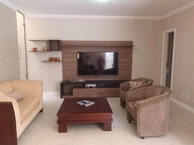 Casa venda em Região Geográfica Imediata do Distrito Federal, Região Integrada de Desenvolvimento do Distrito Federal e Entorno