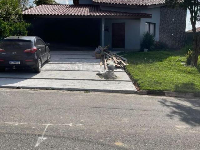 Casa aluguel em Itaquaquecetuba