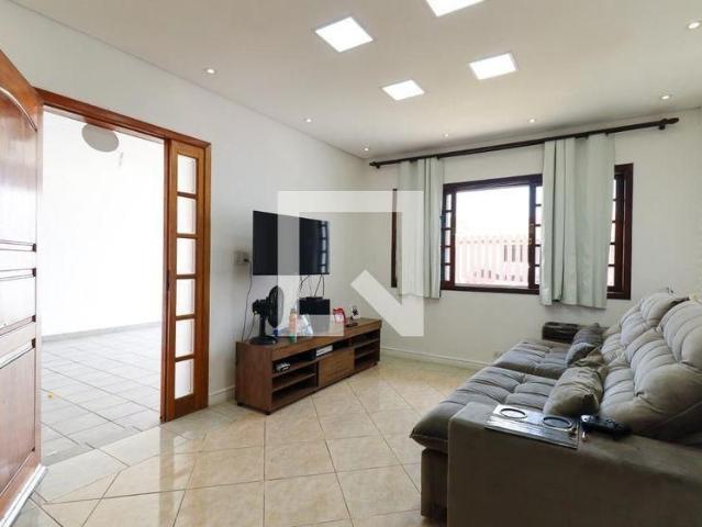 Casa aluguel em Parque da Fonte, São José dos Pinhais