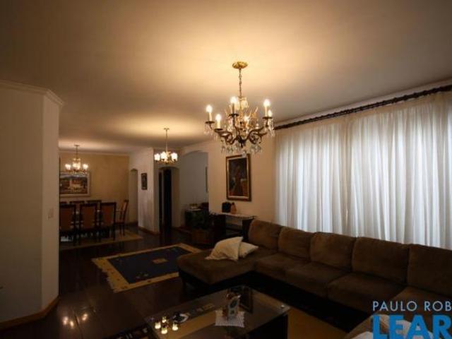 Casa venda em Alphaville Residencial 3, Santana de Parnaíba