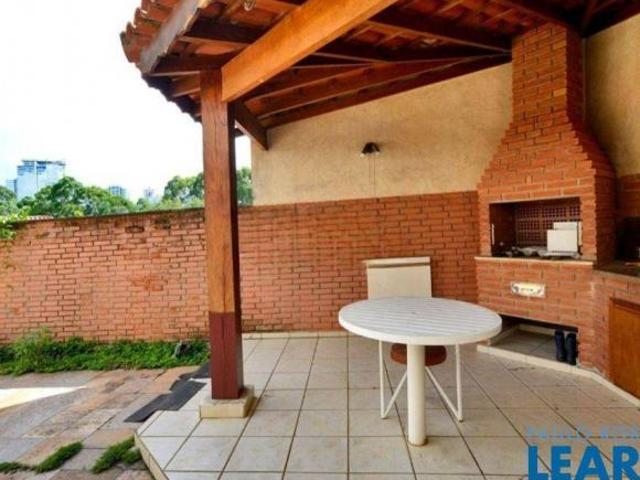 Casa venda em Alphaville Residencial 3, Santana de Parnaíba