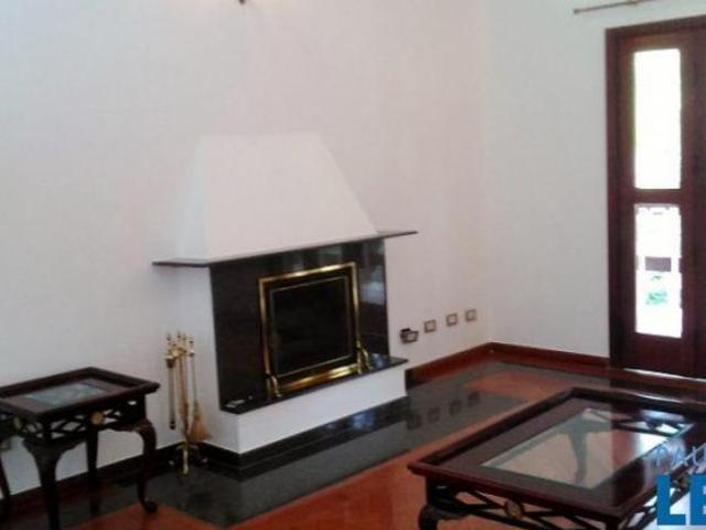 Casa venda em Itaquaquecetuba