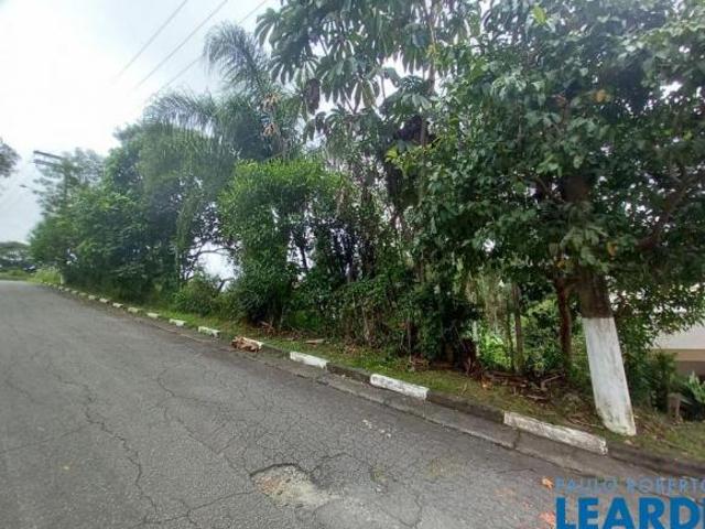 Terreno venda em Arujá