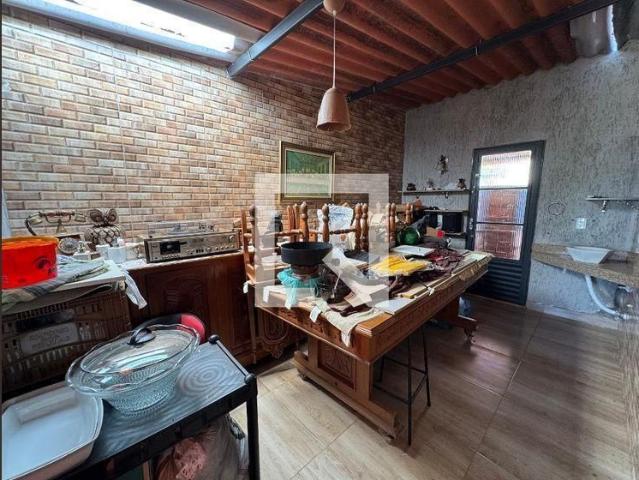 Casa aluguel em Vila Areal, Arniqueira