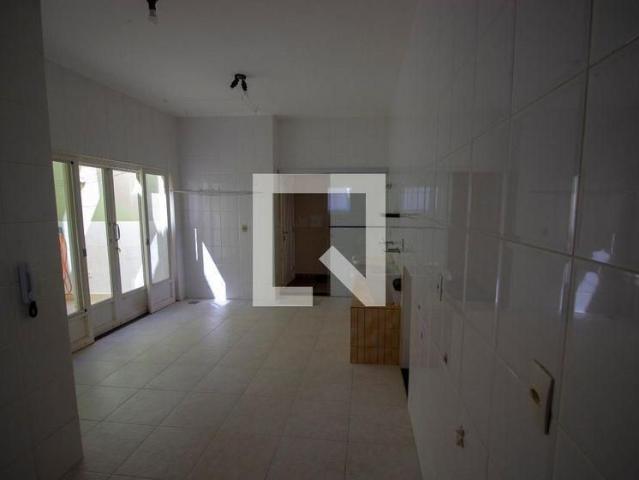 Casa aluguel em Park Way Quadra 24, Park Way