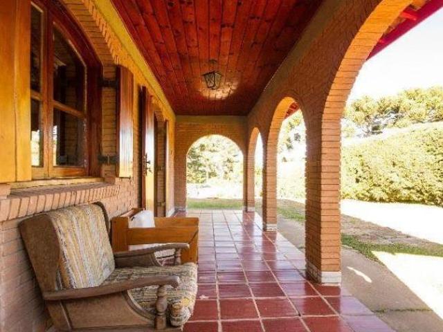 Casa venda em Região Imediata de Taubaté-Pindamonhangaba, Região Metropolitana do Vale do Paraíba e Litoral Norte