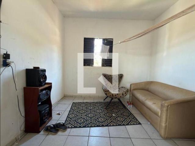 Apartamento aluguel em Colônia Agrícola Samambaia, Vicente Pires
