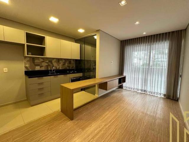 Apartamento venda em Região Geográfica Imediata de Londrina, Londrina