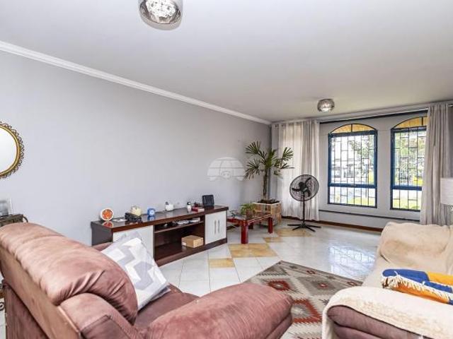 Casa venda em Hauer, Curitiba