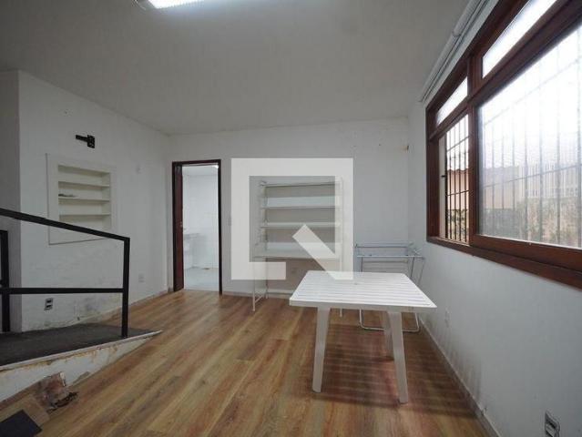 Casa aluguel em Parque São Jorge, Florianópolis