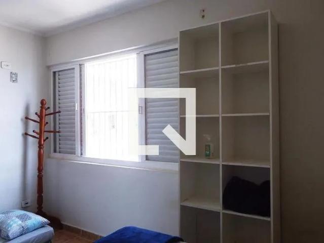 Apartamento aluguel em São Vicente