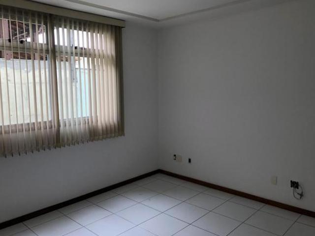 Apartamento venda em João Pinheiro, Belo Horizonte