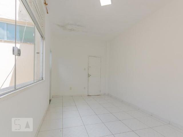 Apartamento aluguel em Largo da Sete Portas, Salvador