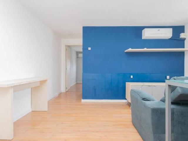 Apartamento venda em Região Geográfica Imediata de Pelotas, Aglomeração Urbana do Sul