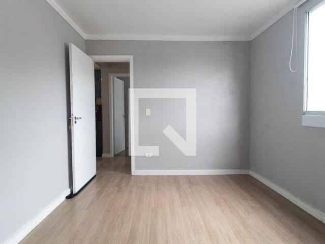 Apartamento aluguel em Pinheirinho, Curitiba