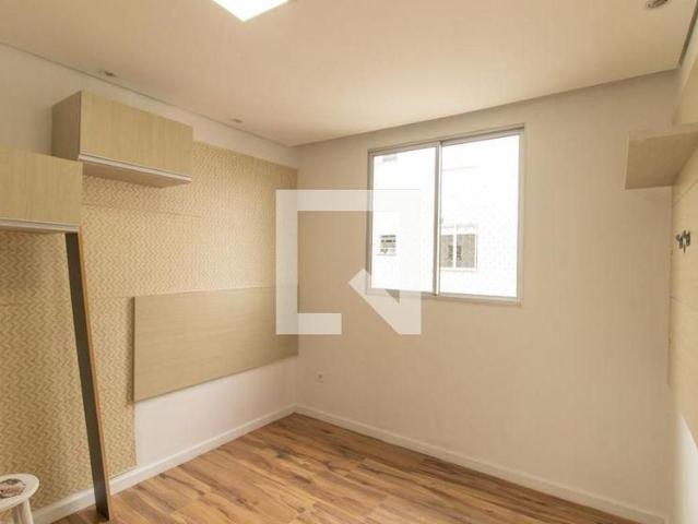 Apartamento aluguel em Pinheirinho, Curitiba