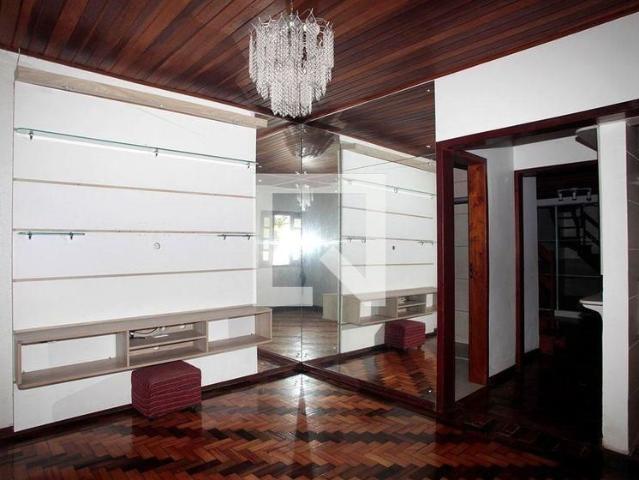 Casa aluguel em Santa Cecília, Porto Alegre