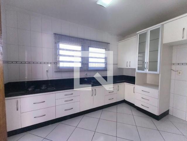 Casa aluguel em Forquilhinha, São José