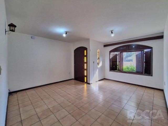 Casa venda em Santa Maria Goretti, Porto Alegre