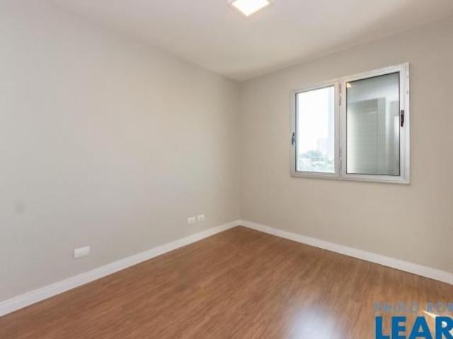 Apartamento venda em Campo Grande, São Paulo