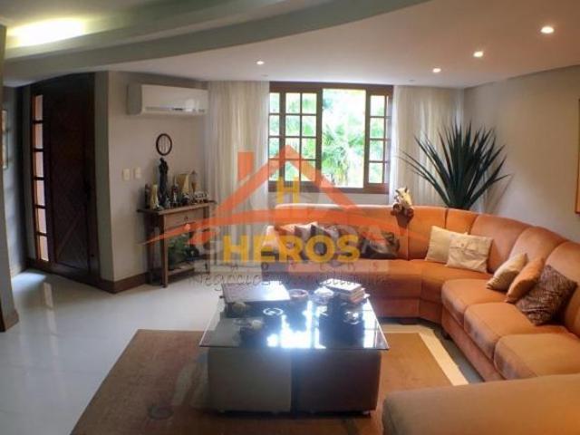 Casa venda em Região Geográfica Imediata de Porto Alegre, Região Metropolitana de Porto Alegre
