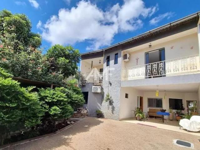 Casa venda em Região Geográfica Imediata do Distrito Federal, Região Integrada de Desenvolvimento do Distrito Federal e Entorno