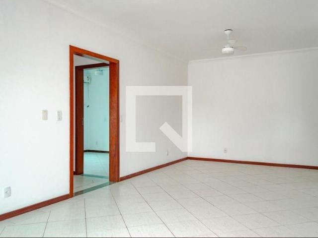Apartamento aluguel em Cachoeira do Bom Jesus, Florianópolis