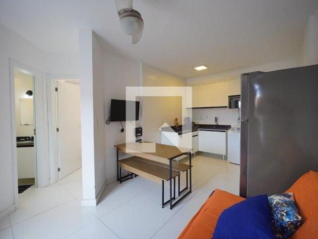 Apartamento aluguel em Cachoeira do Bom Jesus, Florianópolis