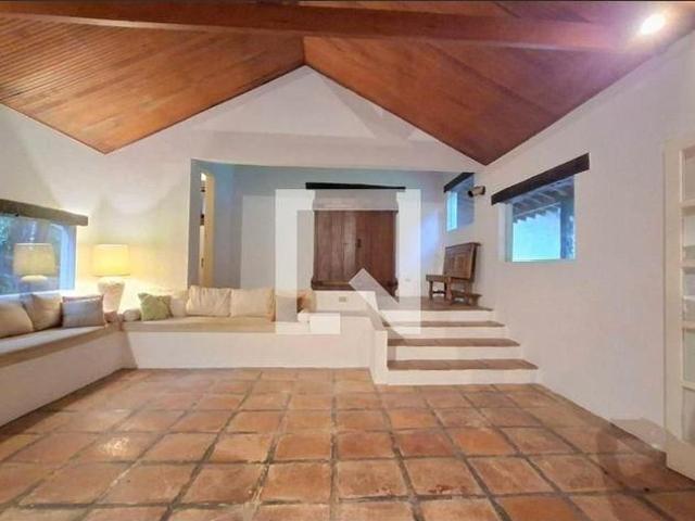 Casa aluguel em Jardim Edi, Carapicuíba