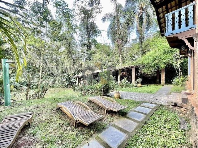 Casa aluguel em Embu das Artes