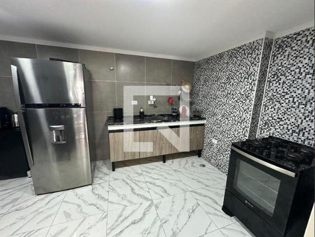 Apartamento aluguel em São Vicente