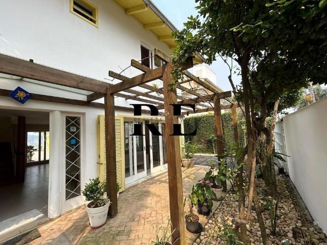 Casa aluguel em Nova Crixás, Região Geográfica Intermediária de Goiânia