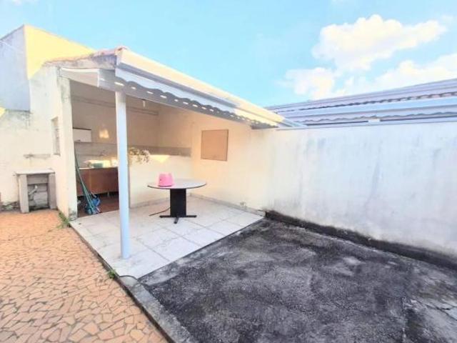 Casa venda em Região Imediata de São José dos Campos, Região Metropolitana do Vale do Paraíba e Litoral Norte